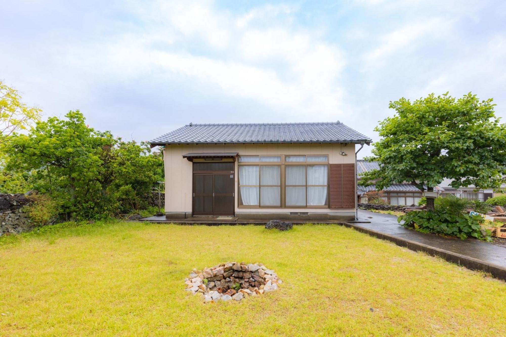 Goto I-House Villa ภายนอก รูปภาพ